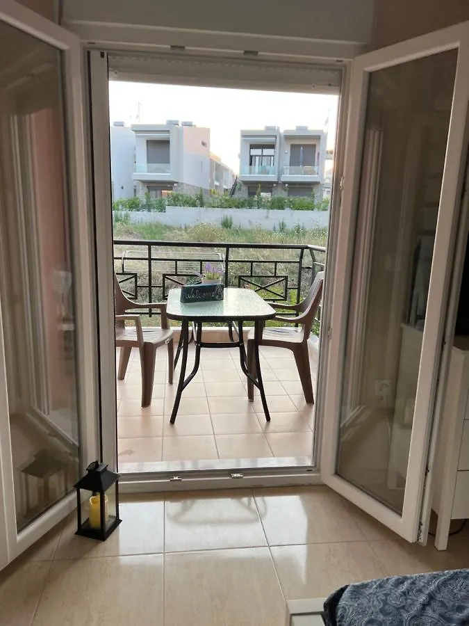 Studio Alpha Apartment Nikiti